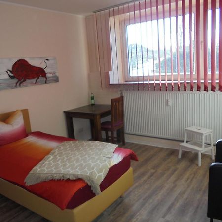 Holstenhof"Garni" Kaltenkirchen Bagian luar foto